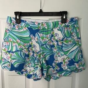 Lilly Pulitzer Blue and Green Floral Women's Shorts